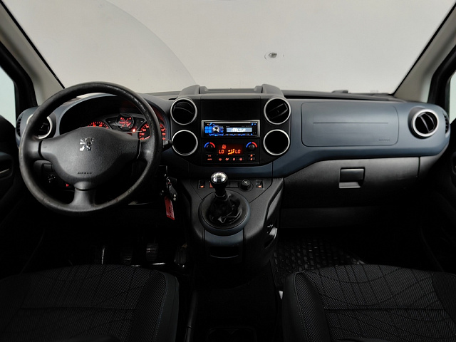 car 12