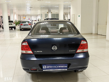 Almera Classic