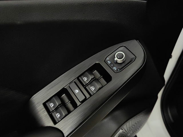 car 23