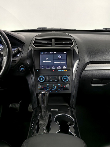 car 13