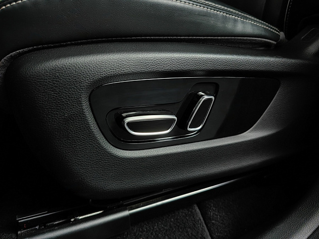 car 23