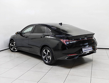 ELANTRA
