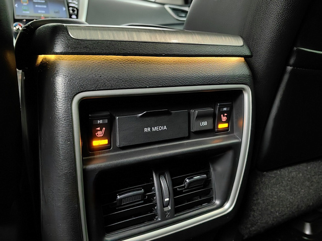 car 26