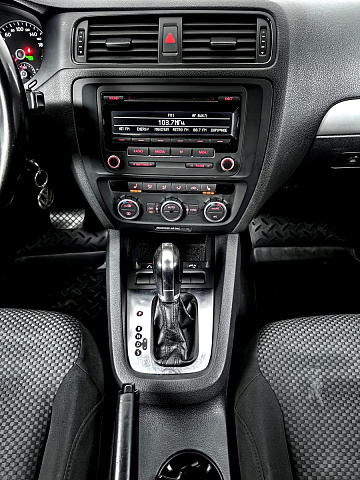 car 12