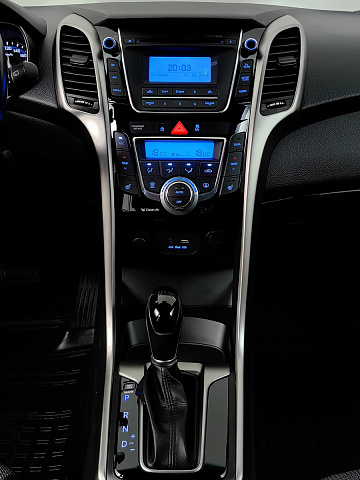 car 12