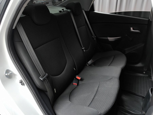 car 9