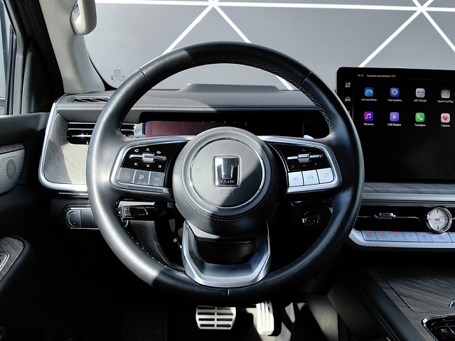 car 13