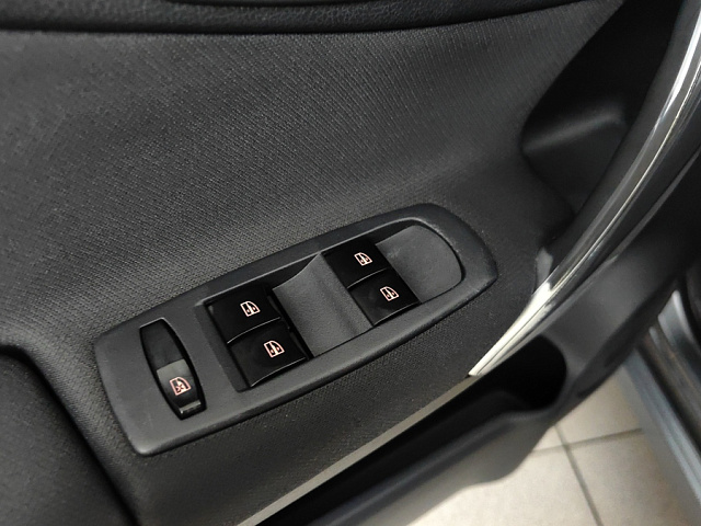 car 25