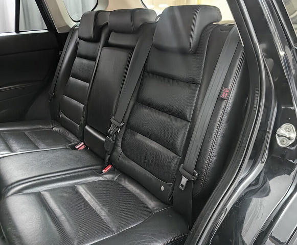 car 8