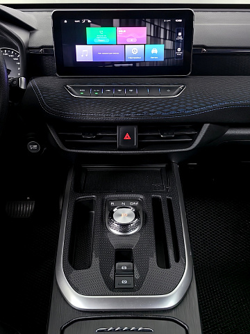 car 12