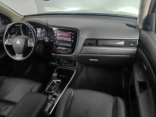 car 13