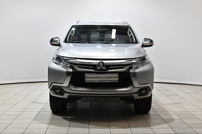 Pajero Sport, I