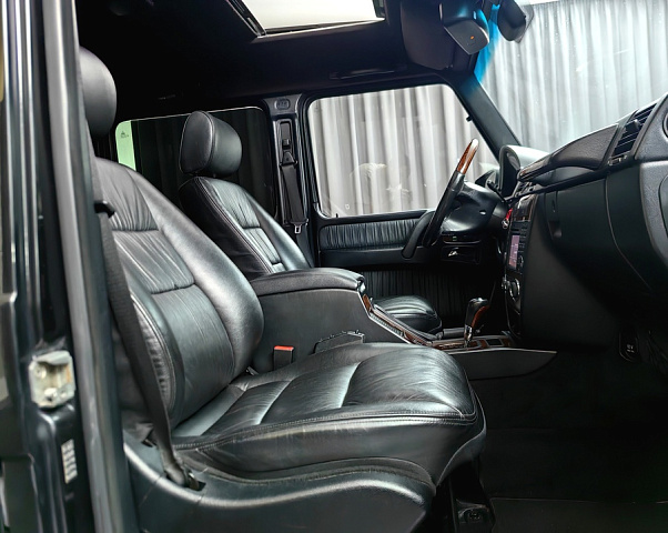 car 8