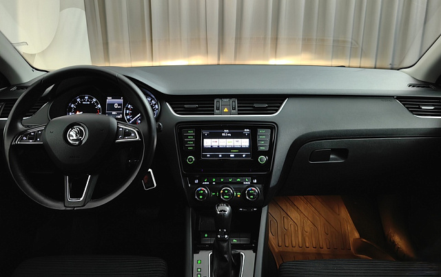 car 6