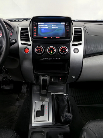 car 12