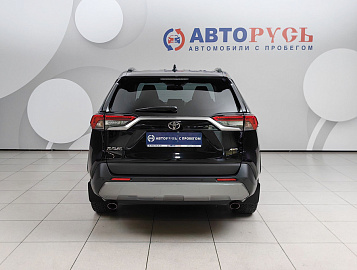 RAV4