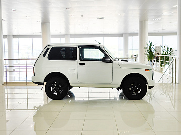 Niva Legend