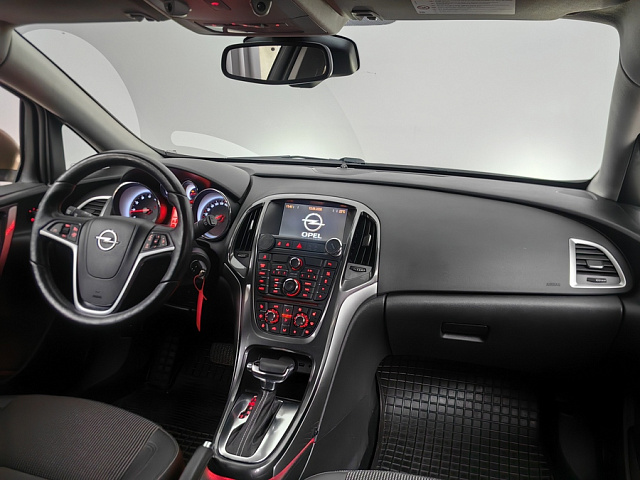 car 13