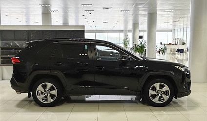 RAV4