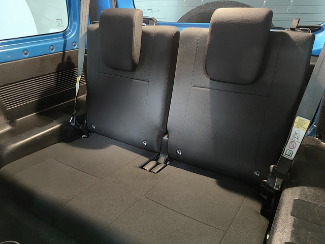 car 11