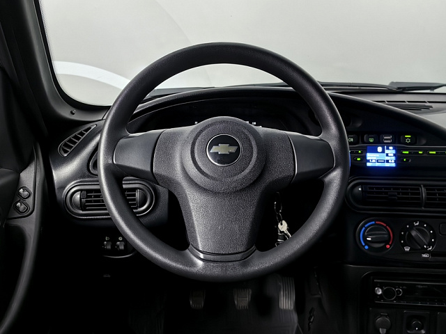 car 12