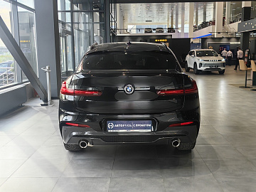 X4