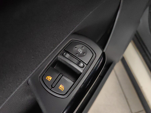 car 23