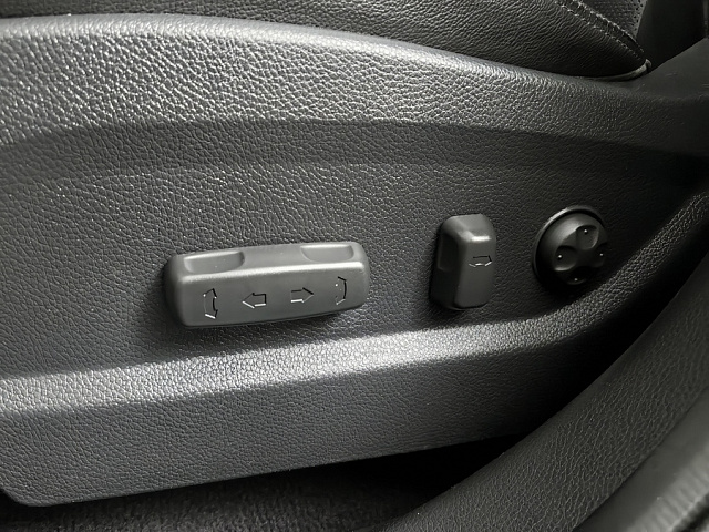car 23