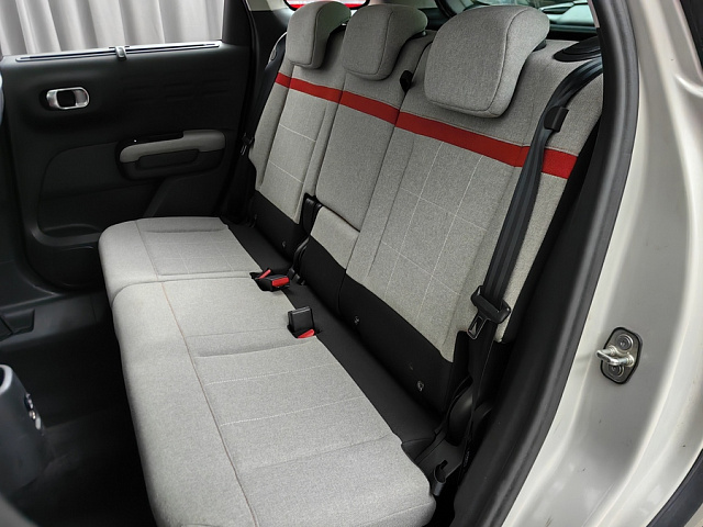 car 8