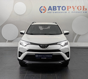 RAV4