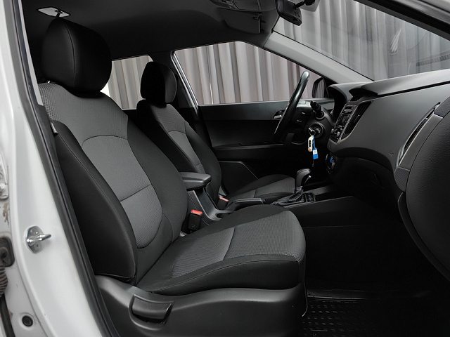 car 8