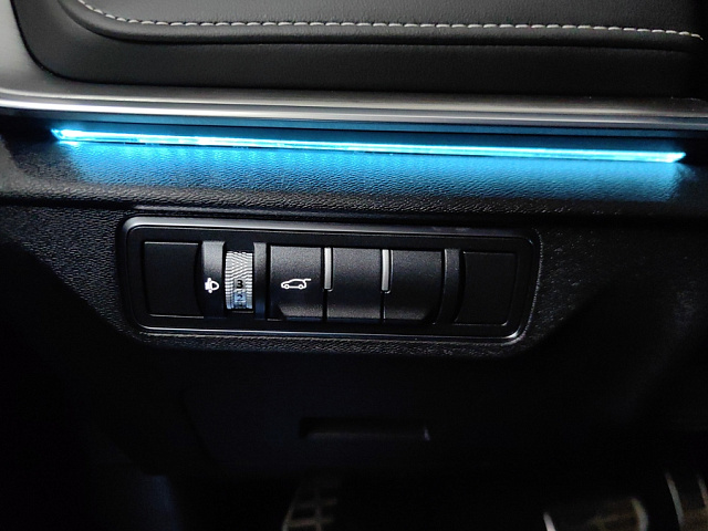 car 23