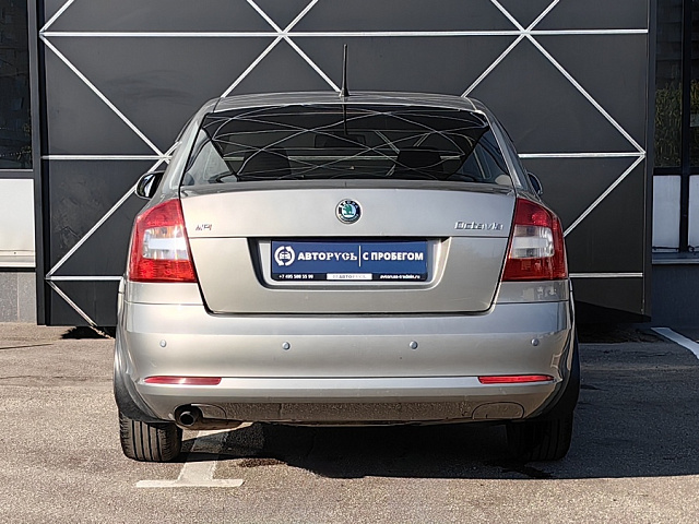 car 4