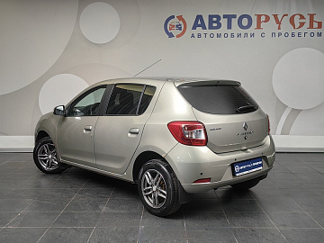 Sandero