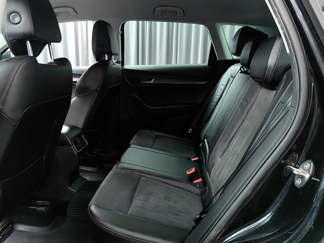 car 11