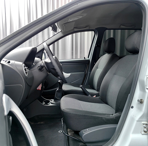 car 9