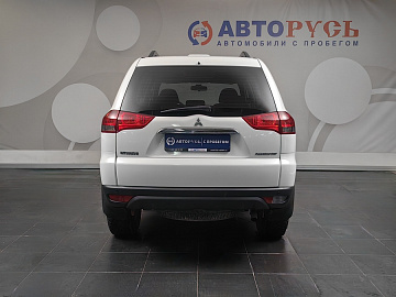 PAJERO sport