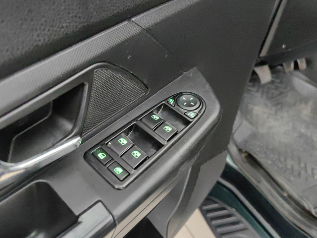 car 23