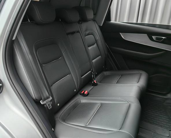 car 9