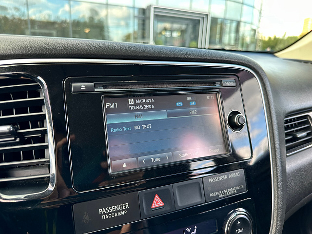 car 22