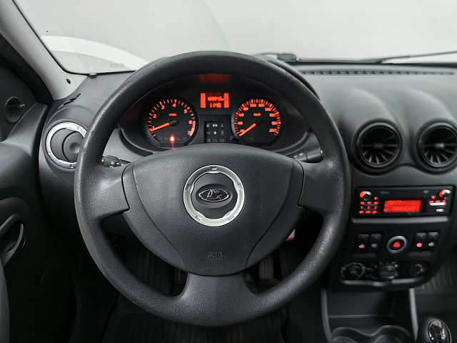 car 11