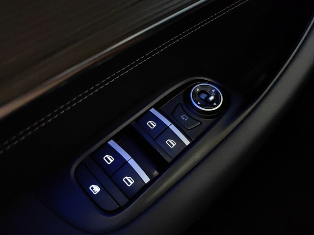 car 23