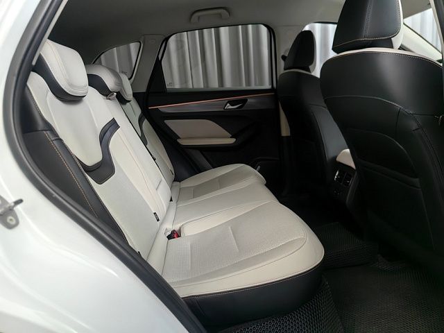 car 10