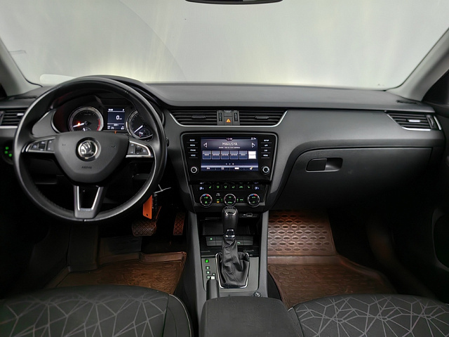 car 12