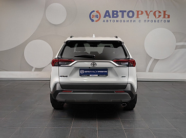RAV4