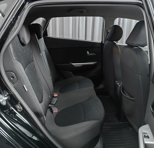 car 10