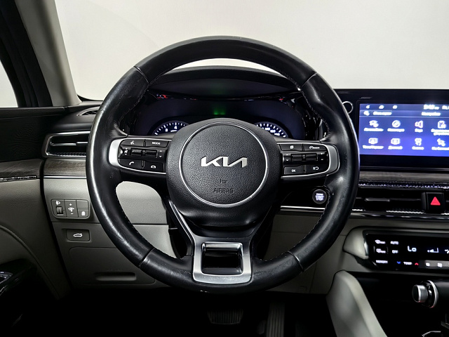 car 13