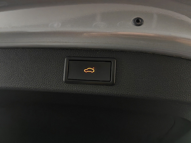 car 23