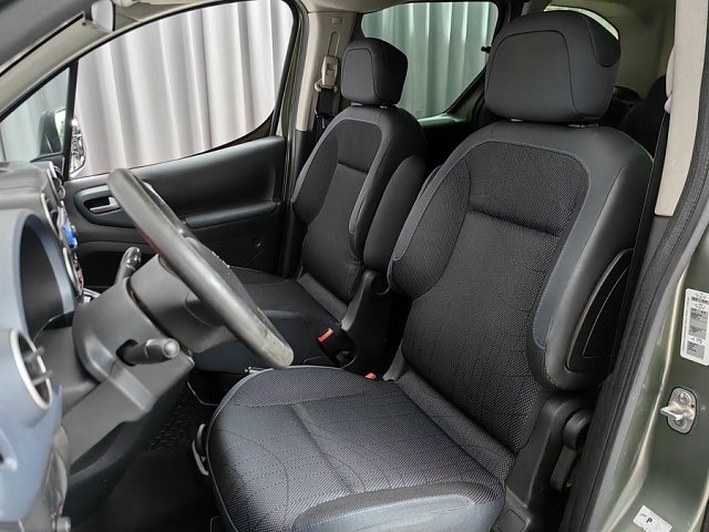 car 6