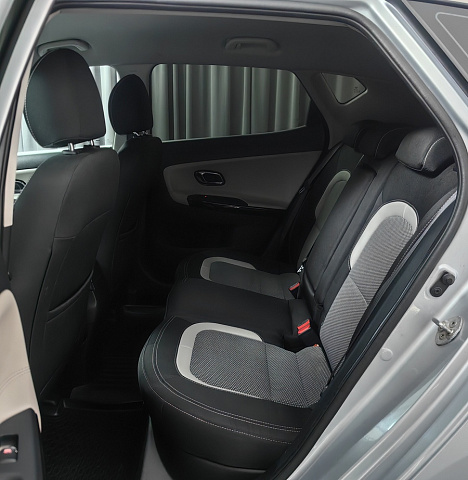 car 11